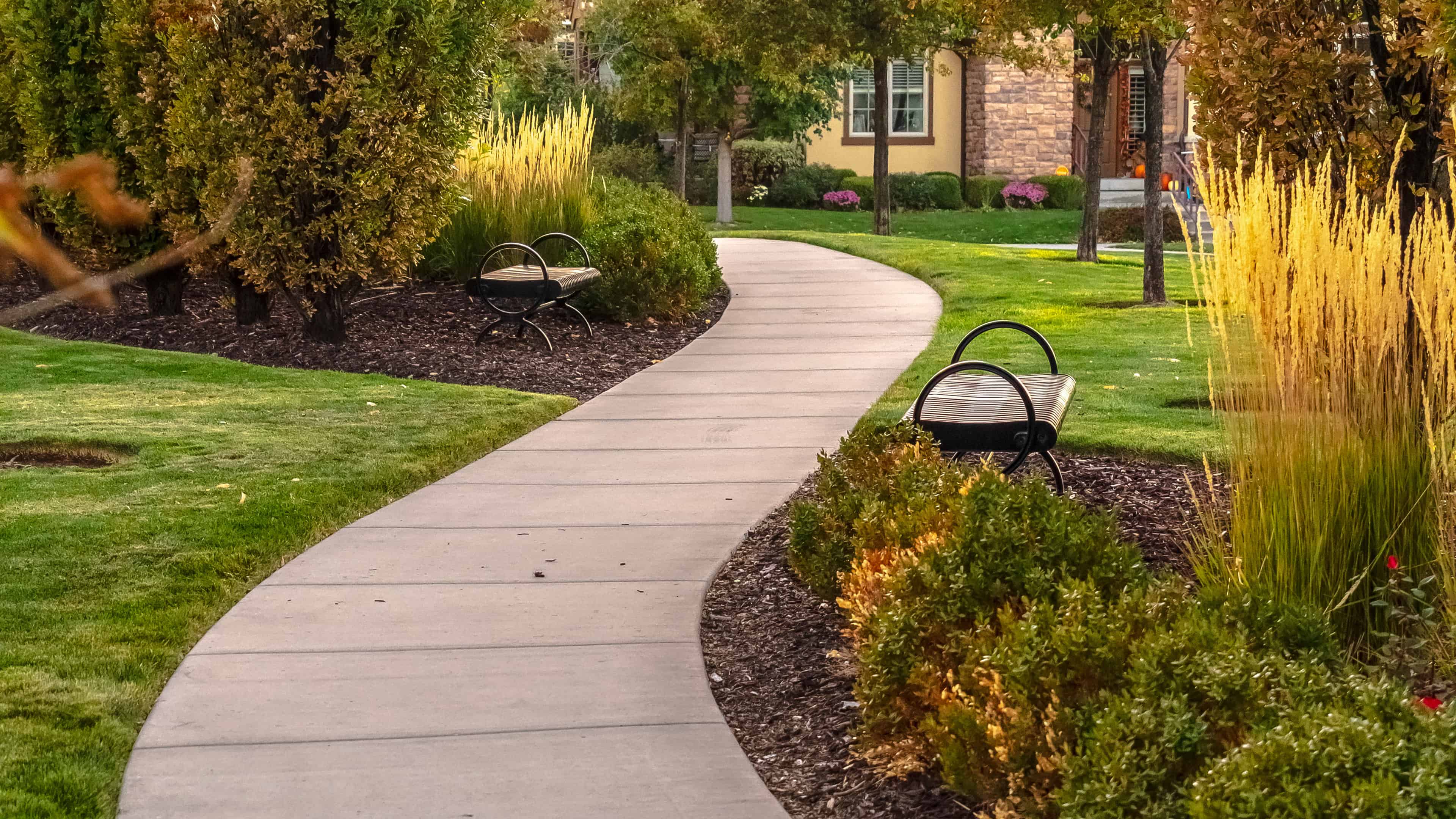 Hardscaping (Patios & Walkways) image